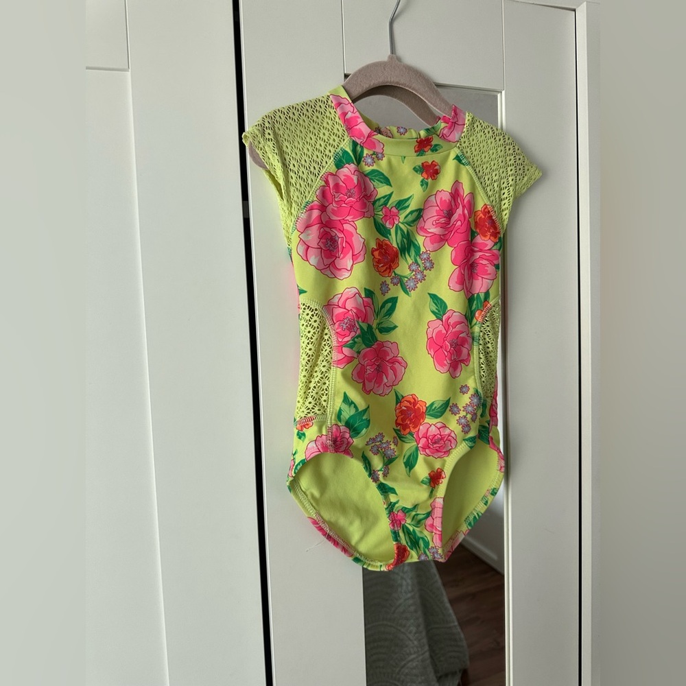 art class Girls One-Piece Swimsuit with Short Floral Size XS